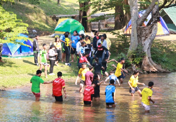 ภาพกิจกรรม คณะวิทยาศาสตร์และเทคโนโลยี จัดโครงการ ECY-CAMP (Environmental Conservation Youth Camp)“ค่ายพัฒนาศักยภาพการเรียนรู้ของนักเรียนด้านวิทยาศาสตร์และสิ่งแวดล้อม