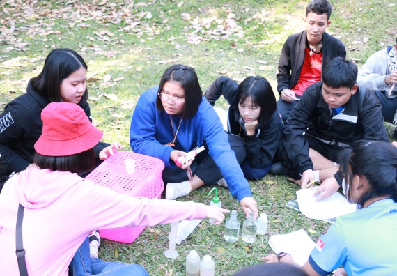 ภาพกิจกรรม คณะวิทยาศาสตร์และเทคโนโลยี จัดโครงการ ECY-CAMP (Environmental Conservation Youth Camp)“ค่ายพัฒนาศักยภาพการเรียนรู้ของนักเรียนด้านวิทยาศาสตร์และสิ่งแวดล้อม