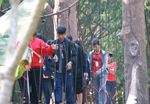 ภาพกิจกรรม คณะวิทยาศาสตร์และเทคโนโลยี จัดโครงการ ECY-CAMP (Environmental Conservation Youth Camp)“ค่ายพัฒนาศักยภาพการเรียนรู้ของนักเรียนด้านวิทยาศาสตร์และสิ่งแวดล้อม