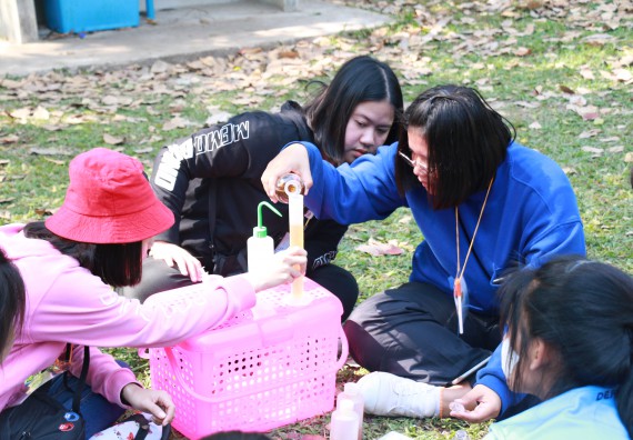 ภาพกิจกรรม คณะวิทยาศาสตร์และเทคโนโลยี จัดโครงการ ECY-CAMP (Environmental Conservation Youth Camp)“ค่ายพัฒนาศักยภาพการเรียนรู้ของนักเรียนด้านวิทยาศาสตร์และสิ่งแวดล้อม