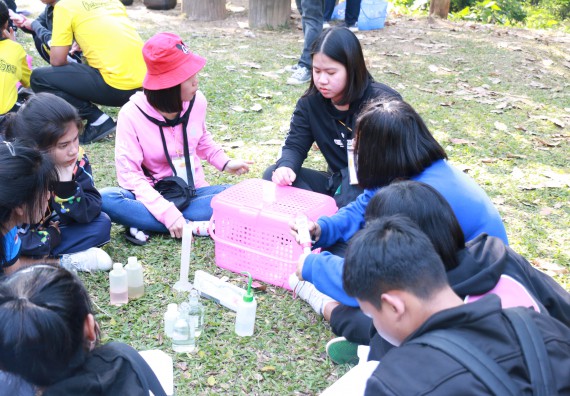 ภาพกิจกรรม คณะวิทยาศาสตร์และเทคโนโลยี จัดโครงการ ECY-CAMP (Environmental Conservation Youth Camp)“ค่ายพัฒนาศักยภาพการเรียนรู้ของนักเรียนด้านวิทยาศาสตร์และสิ่งแวดล้อม