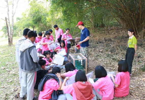 ภาพกิจกรรม คณะวิทยาศาสตร์และเทคโนโลยี จัดโครงการ ECY-CAMP (Environmental Conservation Youth Camp)“ค่ายพัฒนาศักยภาพการเรียนรู้ของนักเรียนด้านวิทยาศาสตร์และสิ่งแวดล้อม