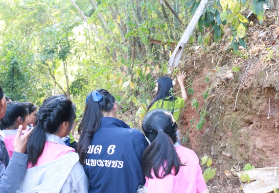ภาพกิจกรรม คณะวิทยาศาสตร์และเทคโนโลยี จัดโครงการ ECY-CAMP (Environmental Conservation Youth Camp)“ค่ายพัฒนาศักยภาพการเรียนรู้ของนักเรียนด้านวิทยาศาสตร์และสิ่งแวดล้อม