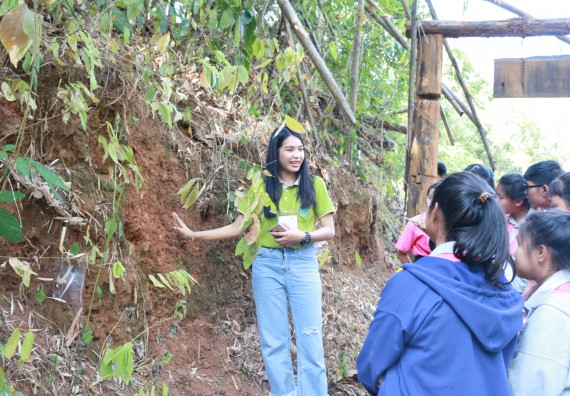 ภาพกิจกรรม คณะวิทยาศาสตร์และเทคโนโลยี จัดโครงการ ECY-CAMP (Environmental Conservation Youth Camp)“ค่ายพัฒนาศักยภาพการเรียนรู้ของนักเรียนด้านวิทยาศาสตร์และสิ่งแวดล้อม