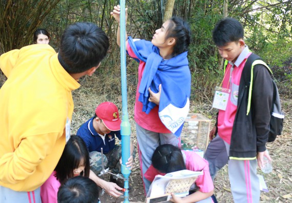 ภาพกิจกรรม คณะวิทยาศาสตร์และเทคโนโลยี จัดโครงการ ECY-CAMP (Environmental Conservation Youth Camp)“ค่ายพัฒนาศักยภาพการเรียนรู้ของนักเรียนด้านวิทยาศาสตร์และสิ่งแวดล้อม