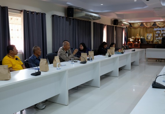 ภาพกิจกรรม คณะวิทยาศาสตร์และเทคโนโลยี จัดโครงการพัฒนาคุณภาพชีวิตและยกระดับรายได้ให้กับคนในชุมชนฐานรากคณะวิทยาศาสตร์และเทคโนโลยี