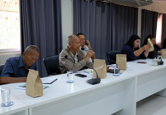 ภาพกิจกรรม คณะวิทยาศาสตร์และเทคโนโลยี จัดโครงการพัฒนาคุณภาพชีวิตและยกระดับรายได้ให้กับคนในชุมชนฐานรากคณะวิทยาศาสตร์และเทคโนโลยี