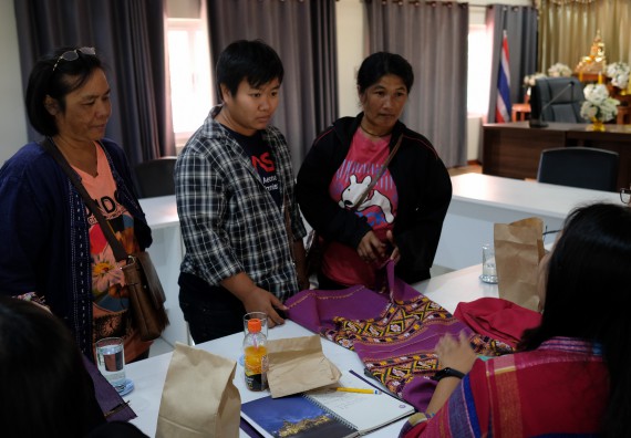 ภาพกิจกรรม คณะวิทยาศาสตร์และเทคโนโลยี จัดโครงการพัฒนาคุณภาพชีวิตและยกระดับรายได้ให้กับคนในชุมชนฐานรากคณะวิทยาศาสตร์และเทคโนโลยี