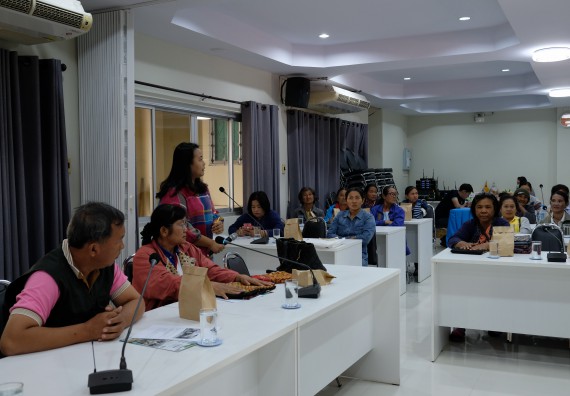 ภาพกิจกรรม คณะวิทยาศาสตร์และเทคโนโลยี จัดโครงการพัฒนาคุณภาพชีวิตและยกระดับรายได้ให้กับคนในชุมชนฐานรากคณะวิทยาศาสตร์และเทคโนโลยี