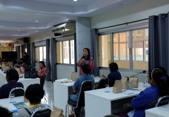 ภาพกิจกรรม คณะวิทยาศาสตร์และเทคโนโลยี จัดโครงการพัฒนาคุณภาพชีวิตและยกระดับรายได้ให้กับคนในชุมชนฐานรากคณะวิทยาศาสตร์และเทคโนโลยี