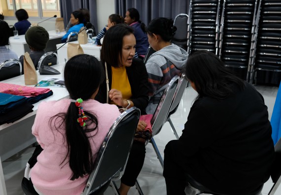 ภาพกิจกรรม คณะวิทยาศาสตร์และเทคโนโลยี จัดโครงการพัฒนาคุณภาพชีวิตและยกระดับรายได้ให้กับคนในชุมชนฐานรากคณะวิทยาศาสตร์และเทคโนโลยี