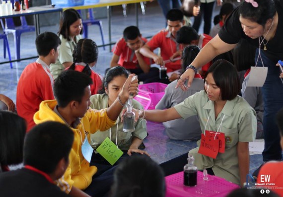 ภาพกิจกรรม โปรแกรมวิชาวิทยาศาสตร์สิ่งแวดล้อม จัดโครงการเยาวชนรักษ์สิ่งแวดล้อม