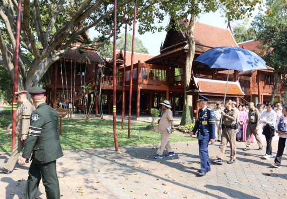 ภาพกิจกรรม คณะวิทยาศาสตร์และเทคโนโลยี เข้าร่วม ร่วมรับเสด็จ สมเด็จพระกนิษฐาธิราชเจ้า กรมสมเด็จพระเทพรัตนราชสุดา สยามบรมราชกุมารี