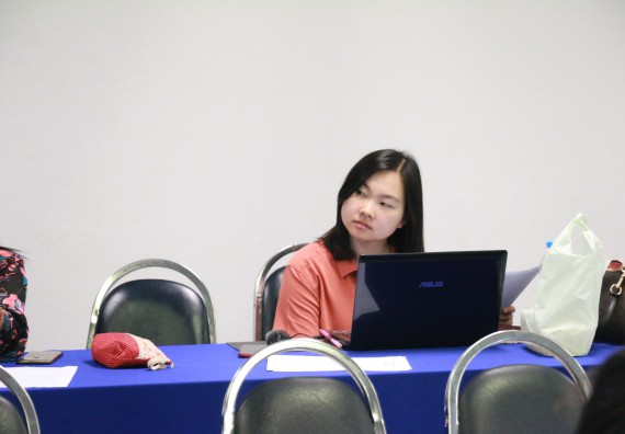 ภาพกิจกรรม โปรแกรมวิชาเคมี จัดกิจกรรมการนำเสนอผลงานวิทยานิพนธ์โปรแกรมวิชาเคมี ชั้นปีที่ 4