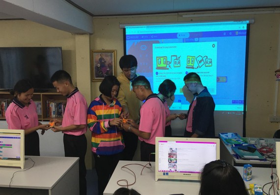 ภาพกิจกรรม โปรแกรมวิชาวิทยาการคอมพิวเตอร์ จัดโครงการอบรมเชิงปฏิบัติการด้านวิทยาการคอมพิวเตอร์