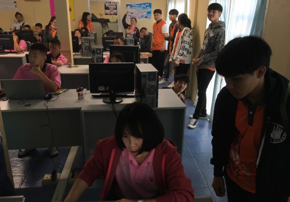 ภาพกิจกรรม โปรแกรมวิชาวิทยาการคอมพิวเตอร์ จัดโครงการอบรมเชิงปฏิบัติการด้านวิทยาการคอมพิวเตอร์