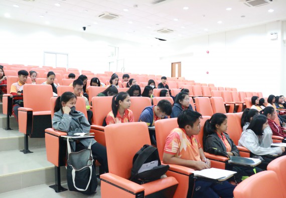 ภาพกิจกรรม คณะวิทยาศาสตร์และเทคโนโลยี เข้าร่วมอบรมพัฒนาสมรรถนะการทำวิจัยเฉพาะด้านคณิตศาสตร์