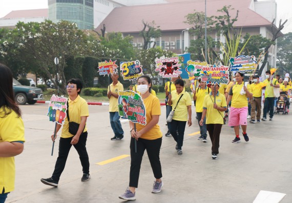 ภาพกิจกรรม  คณะวิทยาศาสตร์และเทคโนโลยี เข้าร่วมงานแข่งขันกีฬา SPORT DAY & NIGHT 