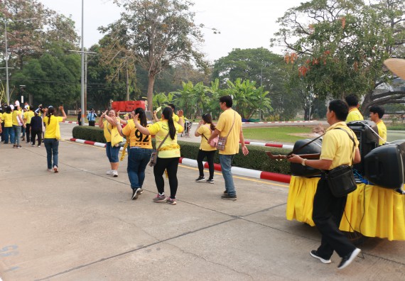 ภาพกิจกรรม  คณะวิทยาศาสตร์และเทคโนโลยี เข้าร่วมงานแข่งขันกีฬา SPORT DAY & NIGHT 