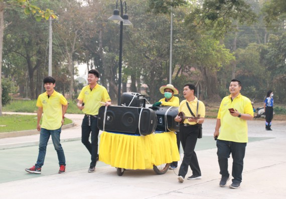 ภาพกิจกรรม  คณะวิทยาศาสตร์และเทคโนโลยี เข้าร่วมงานแข่งขันกีฬา SPORT DAY & NIGHT 