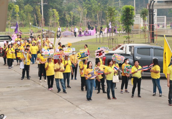 ภาพกิจกรรม  คณะวิทยาศาสตร์และเทคโนโลยี เข้าร่วมงานแข่งขันกีฬา SPORT DAY & NIGHT 