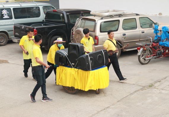 ภาพกิจกรรม  คณะวิทยาศาสตร์และเทคโนโลยี เข้าร่วมงานแข่งขันกีฬา SPORT DAY & NIGHT 