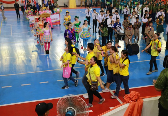 ภาพกิจกรรม  คณะวิทยาศาสตร์และเทคโนโลยี เข้าร่วมงานแข่งขันกีฬา SPORT DAY & NIGHT 