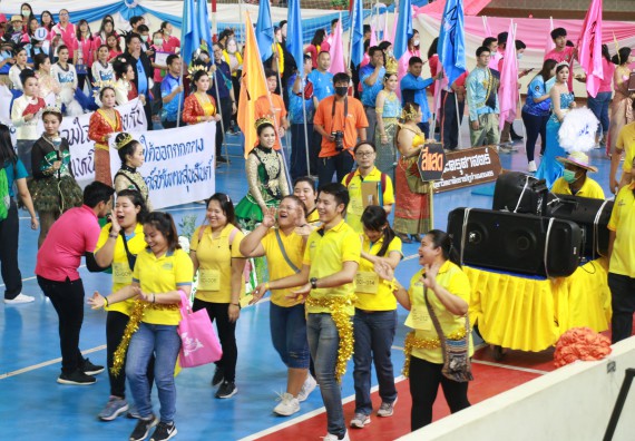 ภาพกิจกรรม  คณะวิทยาศาสตร์และเทคโนโลยี เข้าร่วมงานแข่งขันกีฬา SPORT DAY & NIGHT 