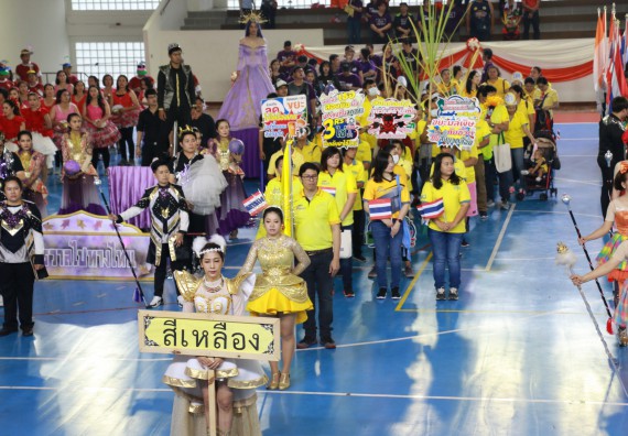 ภาพกิจกรรม  คณะวิทยาศาสตร์และเทคโนโลยี เข้าร่วมงานแข่งขันกีฬา SPORT DAY & NIGHT 