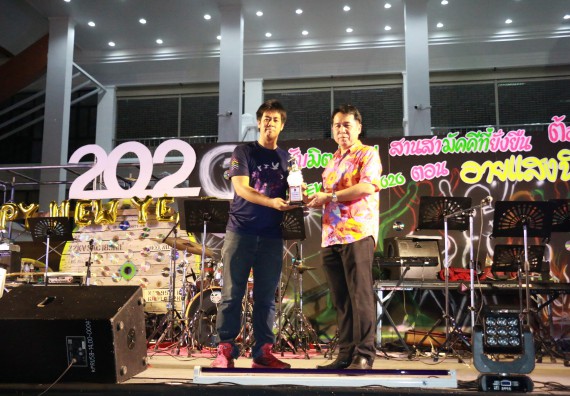 ภาพกิจกรรม  คณะวิทยาศาสตร์และเทคโนโลยี เข้าร่วมงานแข่งขันกีฬา SPORT DAY & NIGHT 