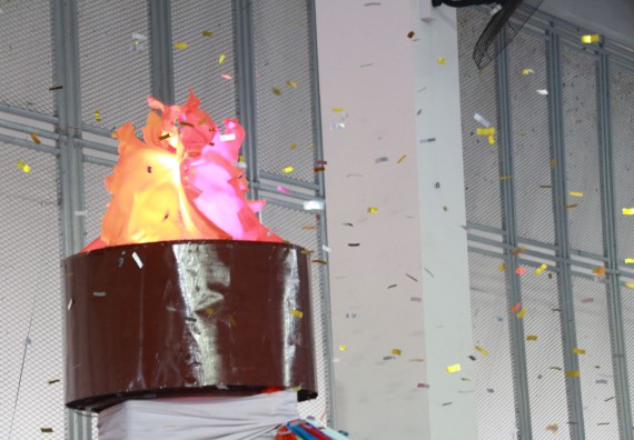 ภาพกิจกรรม  คณะวิทยาศาสตร์และเทคโนโลยี เข้าร่วมงานแข่งขันกีฬา SPORT DAY & NIGHT 