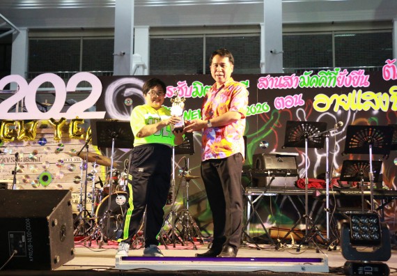 ภาพกิจกรรม  คณะวิทยาศาสตร์และเทคโนโลยี เข้าร่วมงานแข่งขันกีฬา SPORT DAY & NIGHT 