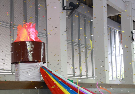 ภาพกิจกรรม  คณะวิทยาศาสตร์และเทคโนโลยี เข้าร่วมงานแข่งขันกีฬา SPORT DAY & NIGHT 