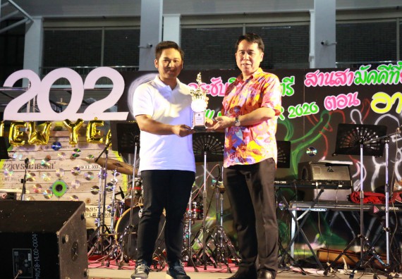 ภาพกิจกรรม  คณะวิทยาศาสตร์และเทคโนโลยี เข้าร่วมงานแข่งขันกีฬา SPORT DAY & NIGHT 