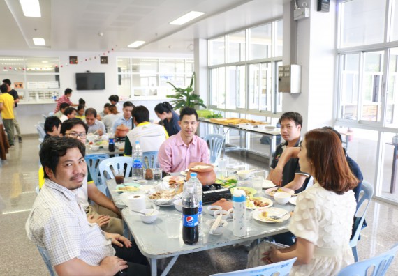 ภาพกิจกรรม คณะวิทยาศาสตร์และเทคโนโลยี จัดงานสังสรรค์ปีใหม่คณะวิทยาศาสตร์และเทคโนโลยี ประจำปี 2563