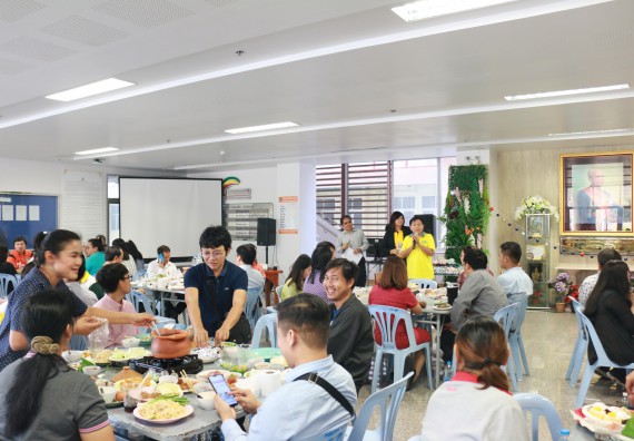 ภาพกิจกรรม คณะวิทยาศาสตร์และเทคโนโลยี จัดงานสังสรรค์ปีใหม่คณะวิทยาศาสตร์และเทคโนโลยี ประจำปี 2563