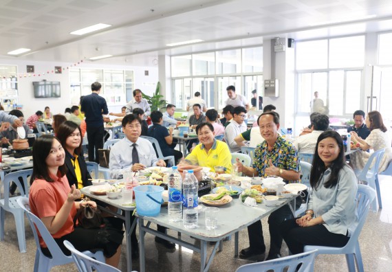 ภาพกิจกรรม คณะวิทยาศาสตร์และเทคโนโลยี จัดงานสังสรรค์ปีใหม่คณะวิทยาศาสตร์และเทคโนโลยี ประจำปี 2563