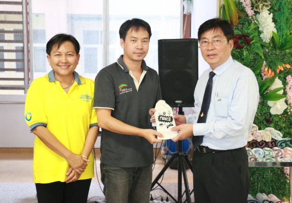 ภาพกิจกรรม คณะวิทยาศาสตร์และเทคโนโลยี จัดงานสังสรรค์ปีใหม่คณะวิทยาศาสตร์และเทคโนโลยี ประจำปี 2563