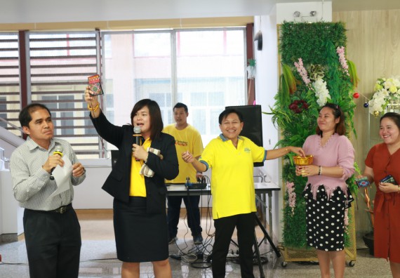 ภาพกิจกรรม คณะวิทยาศาสตร์และเทคโนโลยี จัดงานสังสรรค์ปีใหม่คณะวิทยาศาสตร์และเทคโนโลยี ประจำปี 2563