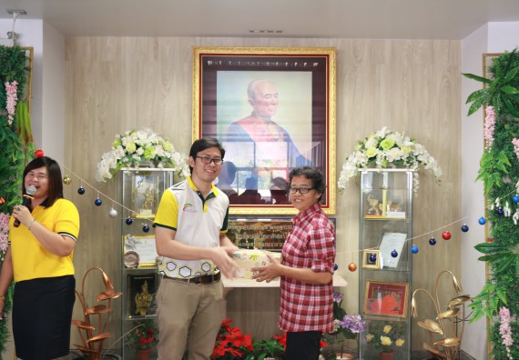 ภาพกิจกรรม คณะวิทยาศาสตร์และเทคโนโลยี จัดงานสังสรรค์ปีใหม่คณะวิทยาศาสตร์และเทคโนโลยี ประจำปี 2563