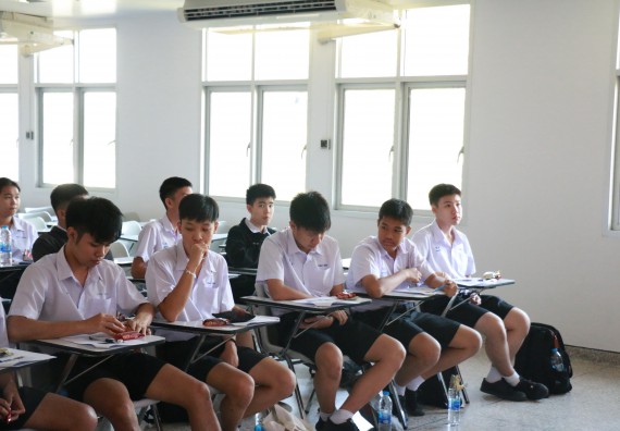 ภาพกิจกรรม โปรแกรมวิชาชีววิทยา จัดอบรมเชิงปฏิบัติการเทคนิคปลอดเชื้อและการเพาะเลี้ยงเนื้อเยื่อพืช