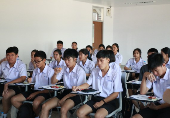 ภาพกิจกรรม โปรแกรมวิชาชีววิทยา จัดอบรมเชิงปฏิบัติการเทคนิคปลอดเชื้อและการเพาะเลี้ยงเนื้อเยื่อพืช