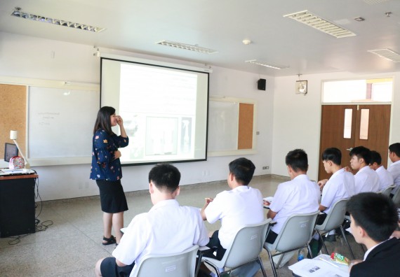 ภาพกิจกรรม โปรแกรมวิชาชีววิทยา จัดอบรมเชิงปฏิบัติการเทคนิคปลอดเชื้อและการเพาะเลี้ยงเนื้อเยื่อพืช