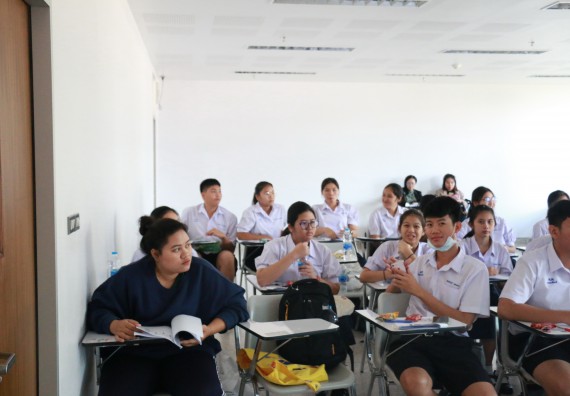 ภาพกิจกรรม โปรแกรมวิชาชีววิทยา จัดอบรมเชิงปฏิบัติการเทคนิคปลอดเชื้อและการเพาะเลี้ยงเนื้อเยื่อพืช