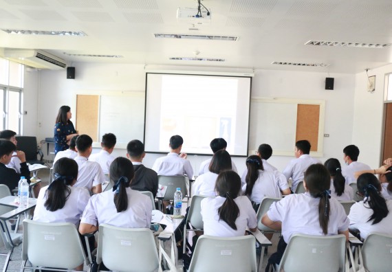 ภาพกิจกรรม โปรแกรมวิชาชีววิทยา จัดอบรมเชิงปฏิบัติการเทคนิคปลอดเชื้อและการเพาะเลี้ยงเนื้อเยื่อพืช