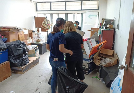 ภาพกิจกรรม โปรแกรมวิชาชีววิทยา จัดกิจกรรมทำความสะอาด และทำบุญโปรแกรมชีววิทยา