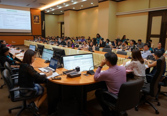 ภาพกิจกรรม คณะวิทยาศาสตร์และเทคโนโลยี เข้าร่วม ประชุมสร้างความเข้าใจเกณฑ์การประกันคุณภาพการศึกษากลุ่มมหาวิทยาลัยราชภัฏ พ.ศ.2562