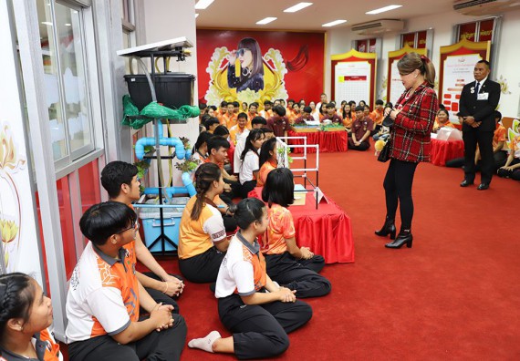 ภาพกิจกรรม คณะวิทยาศาสตร์และเทคโนโลยี เข้าร่วมโครงการ TO BE NUMBER ONE จังหวัดกำแพงเพชร