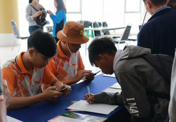 ภาพกิจกรรม คณะวิทยาศาสตร์และเทคโนโลยี จัดการแข่งขันเกม ESport (RoV School Championship) มหาวิทยาลัยราชภัฏกำแพงเพชร