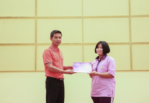 ภาพกิจกรรม คณะวิทยาศาสตร์และเทคโนโลยี จัดค่ายบูรณาการส่งเสริมนักเรียนห้องเรียนพิเศษ (E-SMART) ด้านวิทยาศาสตร์ โรงเรียนคลองขลุงราษรังสรรค์